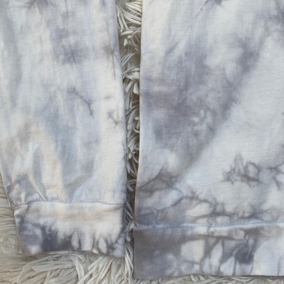 Mono B Tie Dye Top 💗 Gray & White - Picture 7 of 14